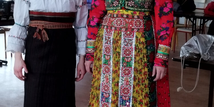 Agnes et Katalin en Hongroise.1 WE collégiens 2024