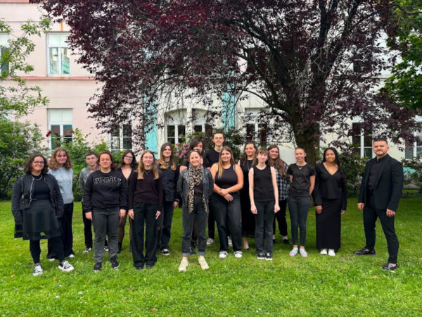Le choeur de jeunes mai 2024 Choeur de jeunes fin saison 23-24