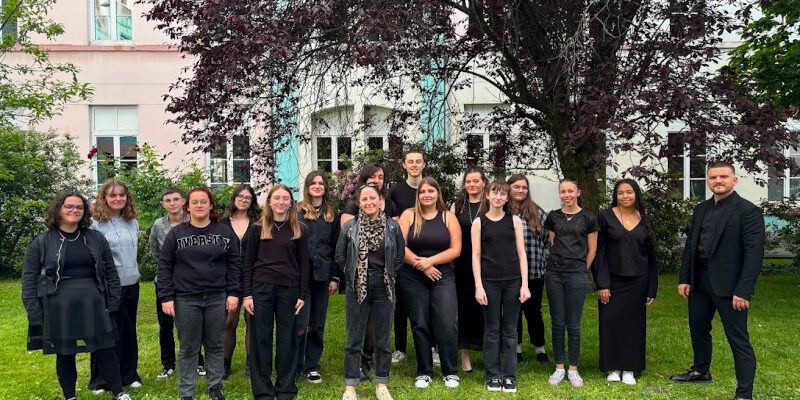 Le choeur de jeunes mai 2024 Choeur de jeunes fin saison 23-24